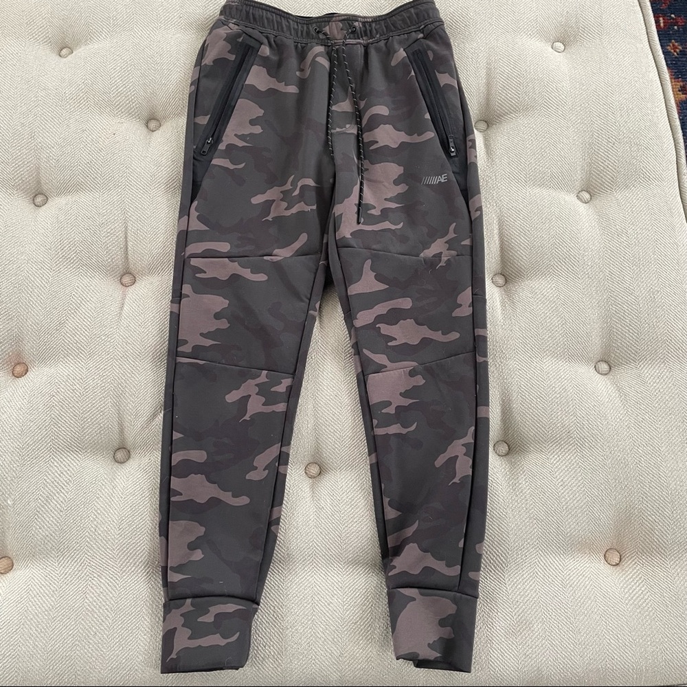 American Eagle Camo Joggers S - Picture 2 of 6